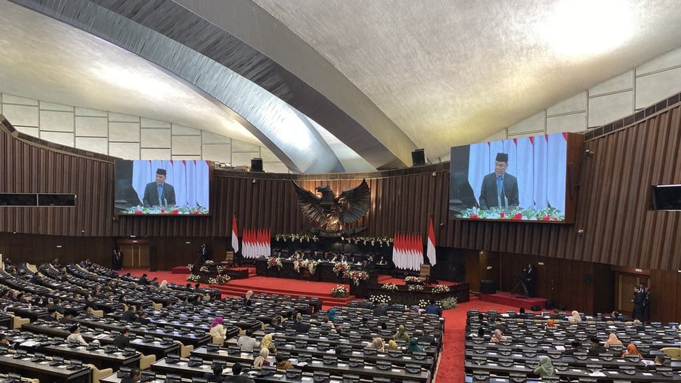 Pantun Bamsoet di Sidang Terakhir MPR Singgung Pohon Beringin