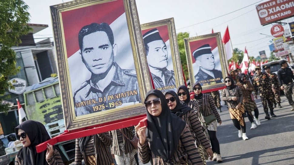 15 Ide Kostum Karnaval Tema Pahlawan yang Menarik