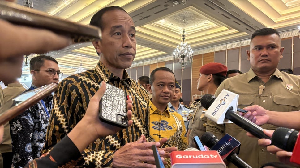 Soal 16 Menterinya Dipanggil Prabowo, Jokowi: Itu Keberlanjutan