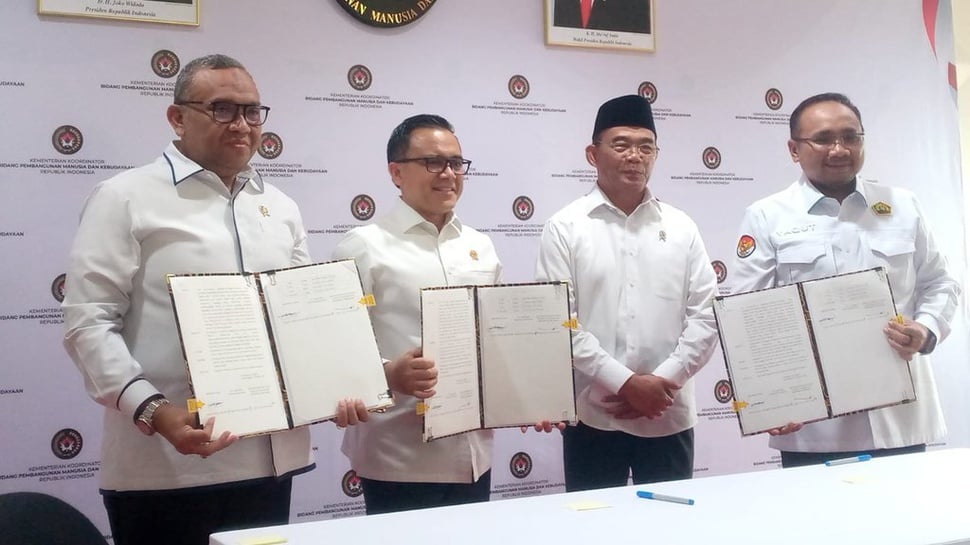 Kemenko PMK Tetapkan 27 Hari Libur & Cuti Bersama pada 2025