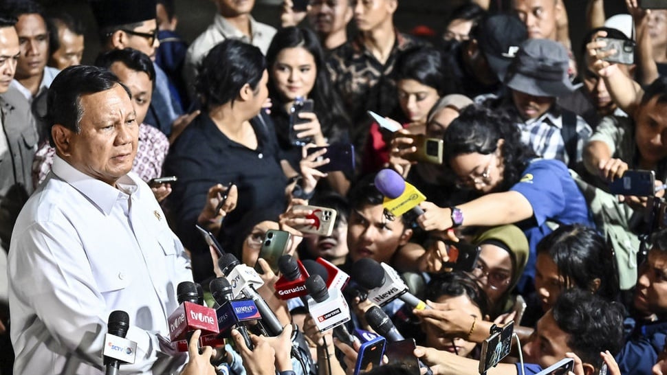 Demokrasi Zonder Oposisi, Prabowo Mereguk Semua Kekuatan Politik