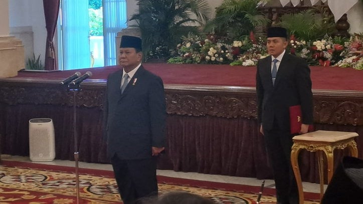 Prabowo Lantik 53 Menteri Tanpa Mayor Teddy, tapi Ada Luhut