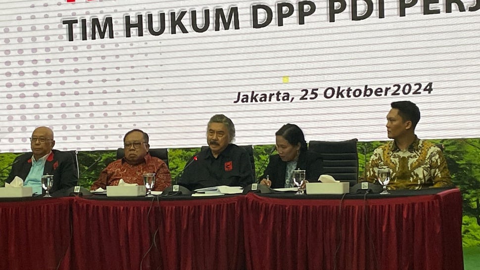 Tim Hukum PDIP Persoalkan PTUN Undur Jadwal Putusan Gugatannya