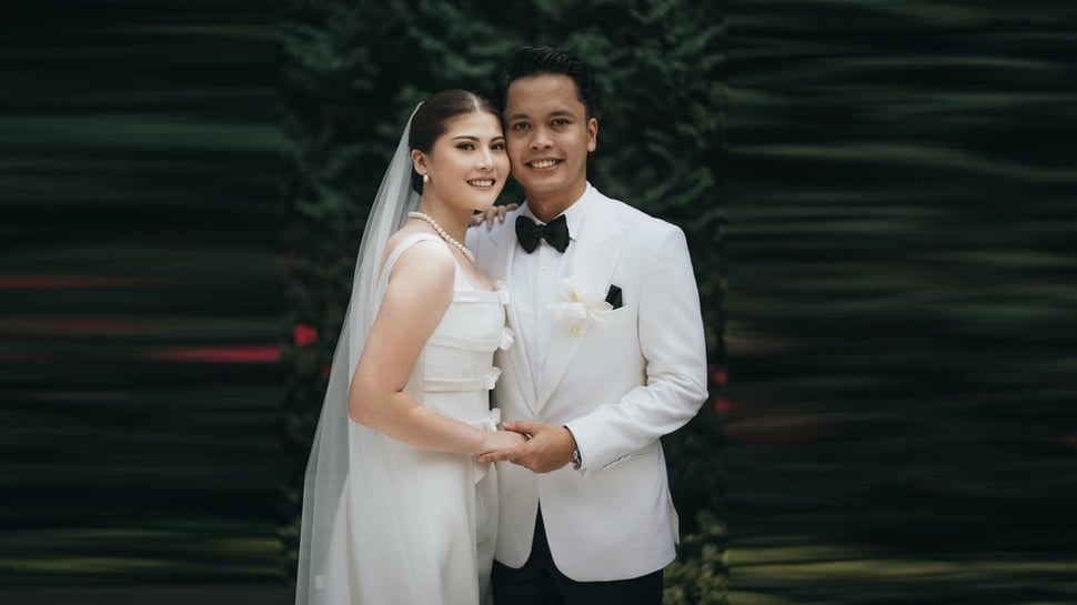 Profil Mitzi Abigail Purnama Istri Anthony Sinisuka Ginting