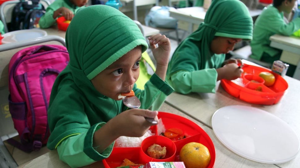 BG Sebut Makan Bergizi Gratis Tingkatkan IQ Anak Hingga 15 Poin