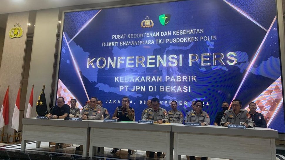 RS Polri Ungkap Identitas 8 Korban Kebakaran Pabrik Pakan Bekasi