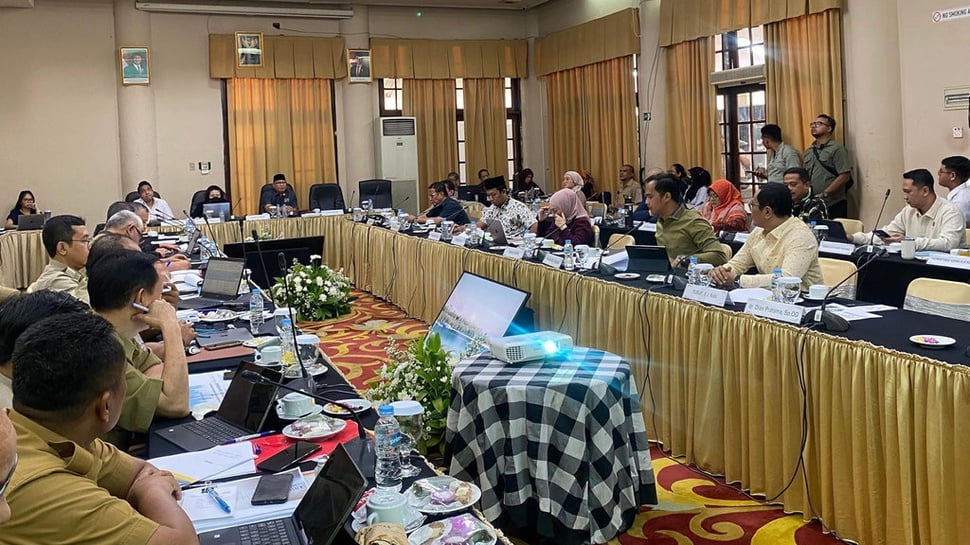 Bahas RAPBD 2025, Komisi E Gelar Rapat bersama Dinas Pendidikan