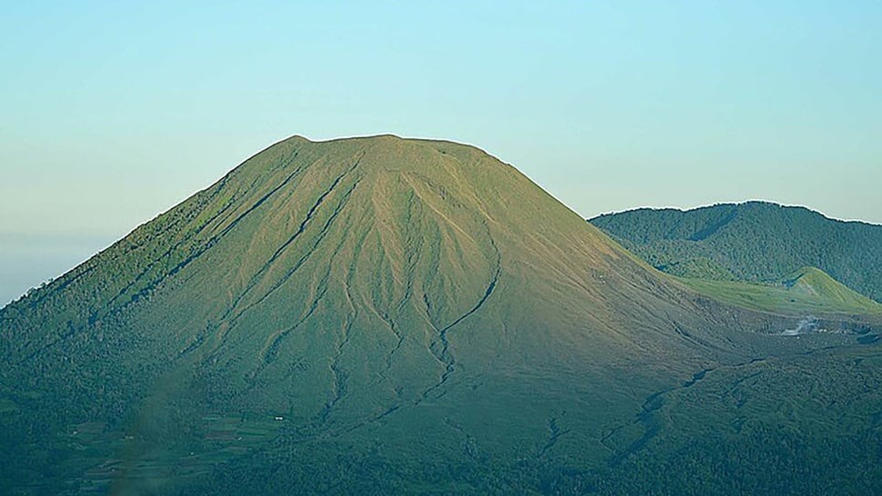 20 Quotes Hari Gunung Internasional Bahasa Inggris dan Indonesia