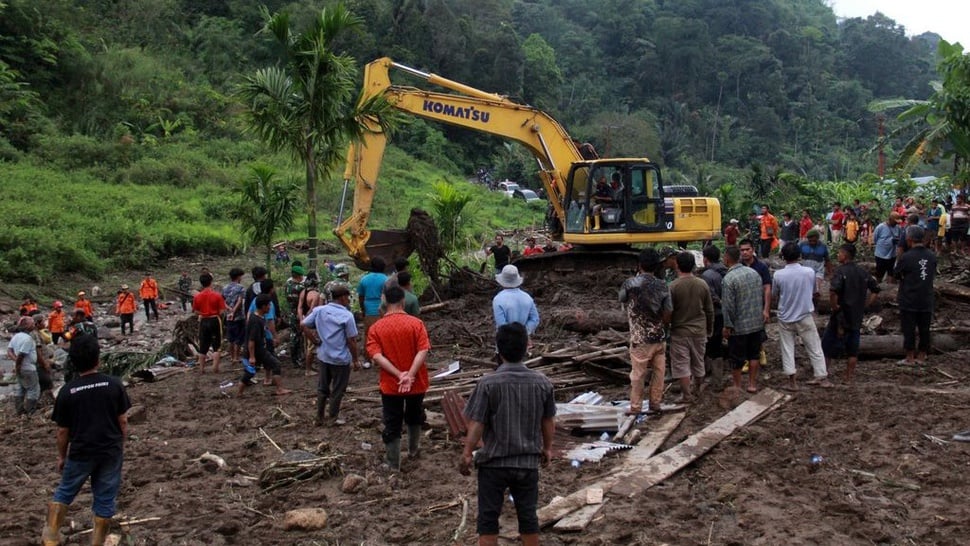 16 Meninggal & 7 Hilang Akibat Banjir & Tanah Longsor di Sumut