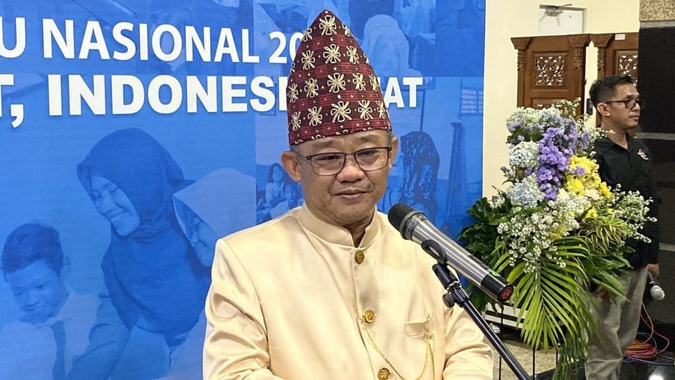 Abdul Mu'ti Sebut 295 Ribu Guru di Indonesia Belum Sarjana