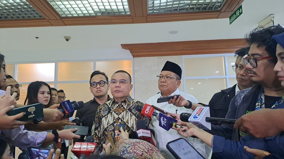 Presiden Prabowo Minta KPK Dampingi Penyelenggara Haji 2025