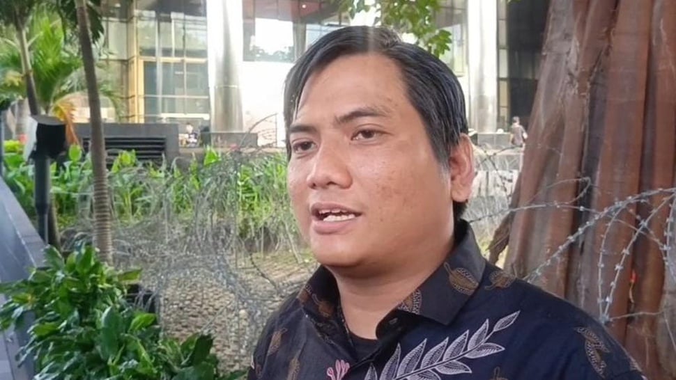 Eks Penyidik KPK: Uang Suap Harun Masiku Sebagian dari Hasto