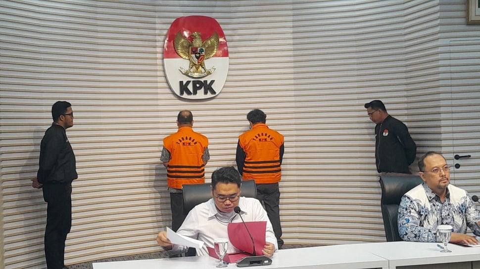 KPK Tahan 2 Tersangka Kasus Korupsi Anak Perusahaan Telkom