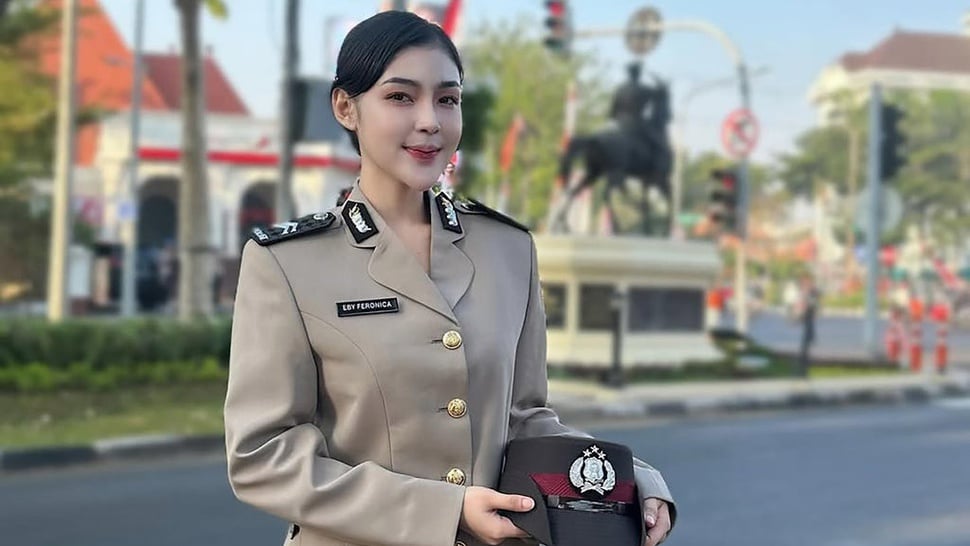 Sosok Febby Veronica Herlanda Polwan Naik Pangkat, Kenapa Viral?