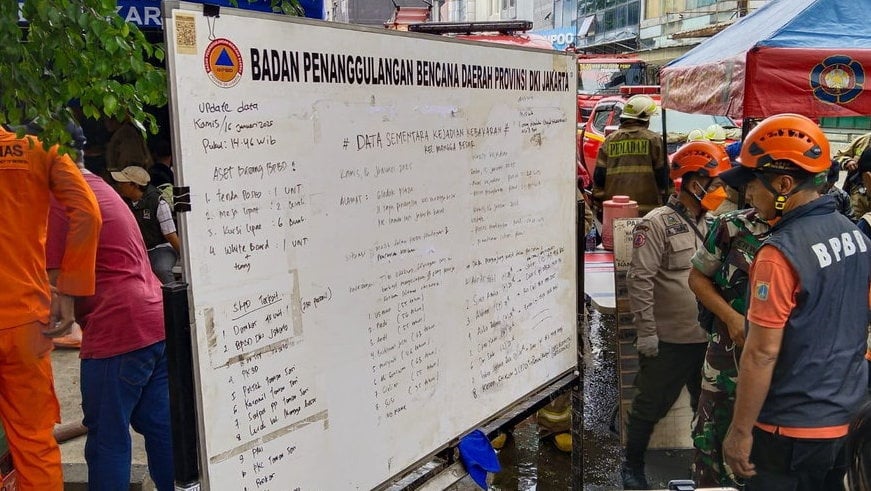 Polisi Masih Dalami Penyebab Kebakaran Glodok Plaza