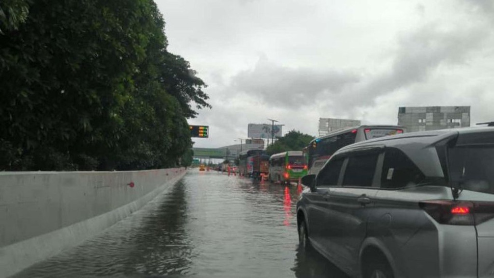 Jasa Marga Upaya Kurangi Genangan di Tol Akses ke Bandara Soetta