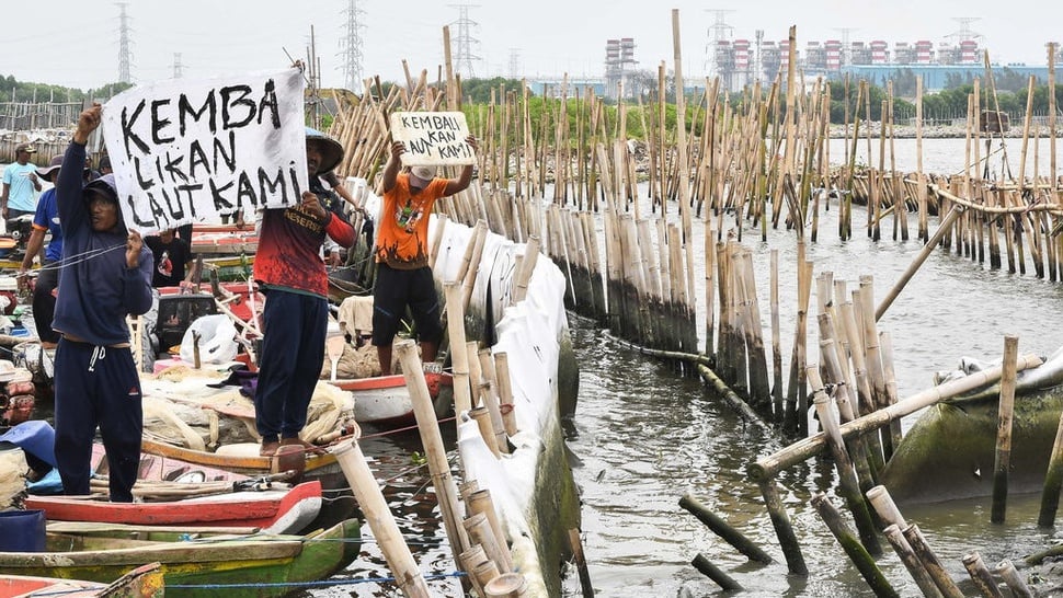 Polemik Legalitas Pagar Laut