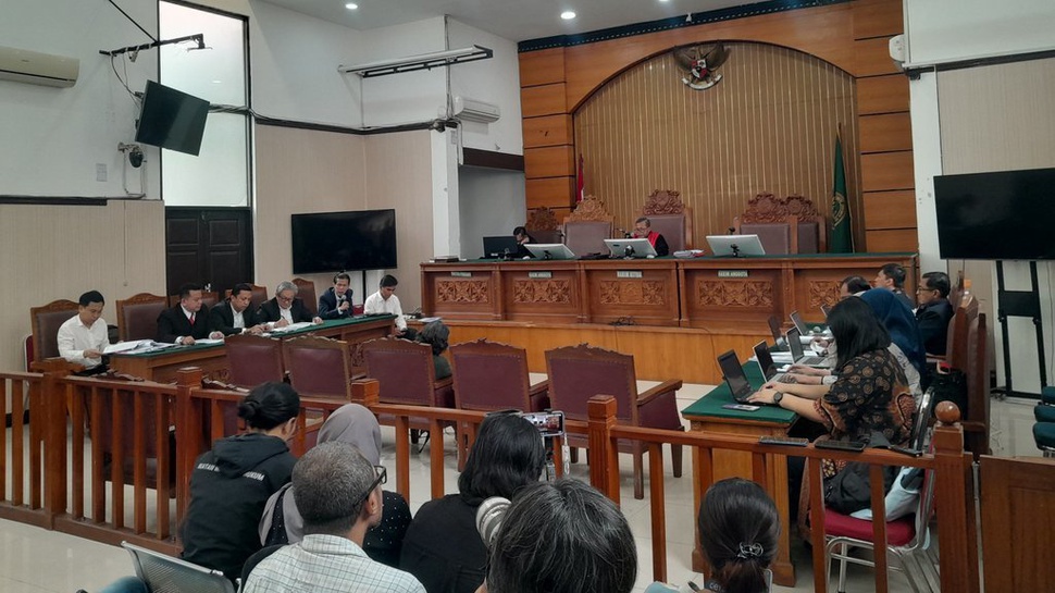 Tim Hukum Bantah KPK soal AKBP Hendy Orang Suruhan Hasto PDIP