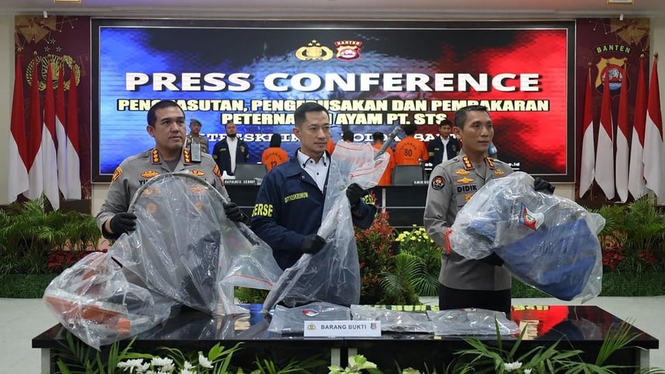 11 Warga Pandarincang Ditangkap karena Bakar Kandang Ayam