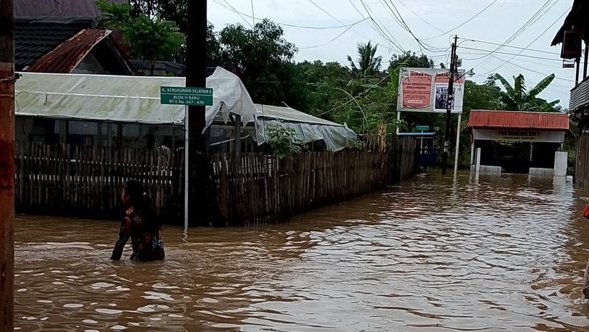 Kemensos Kirim Bantuan Senilai Rp1 M untuk Korban Banjir Sulsel