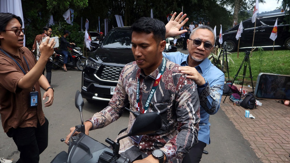 Prabowo Bahas Efisiensi di Depan Menteri & Elite Parpol KIM