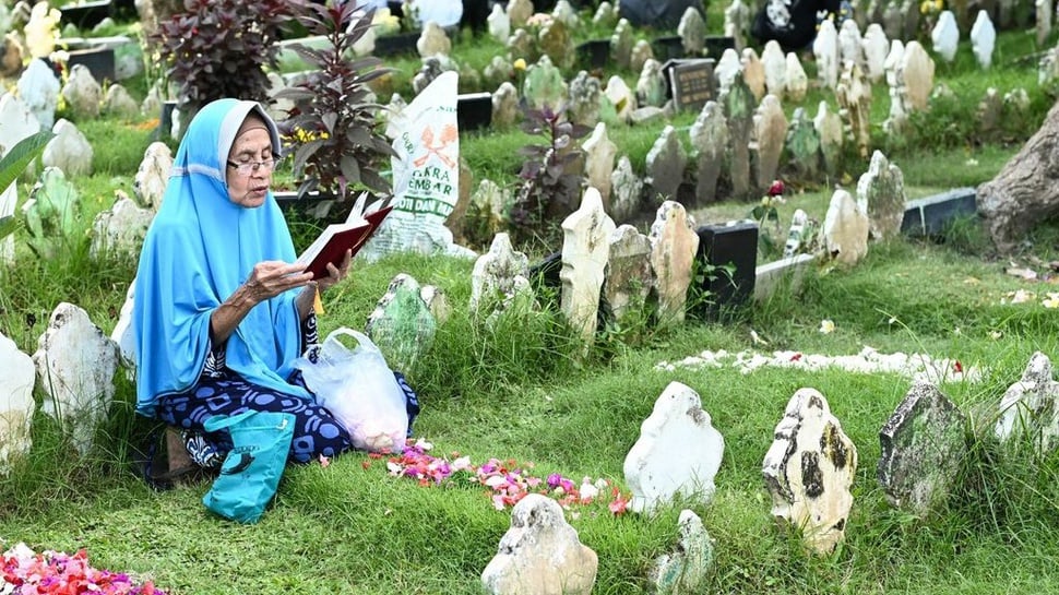 Tradisi Ziarah Kubur Sebelum Ramadhan