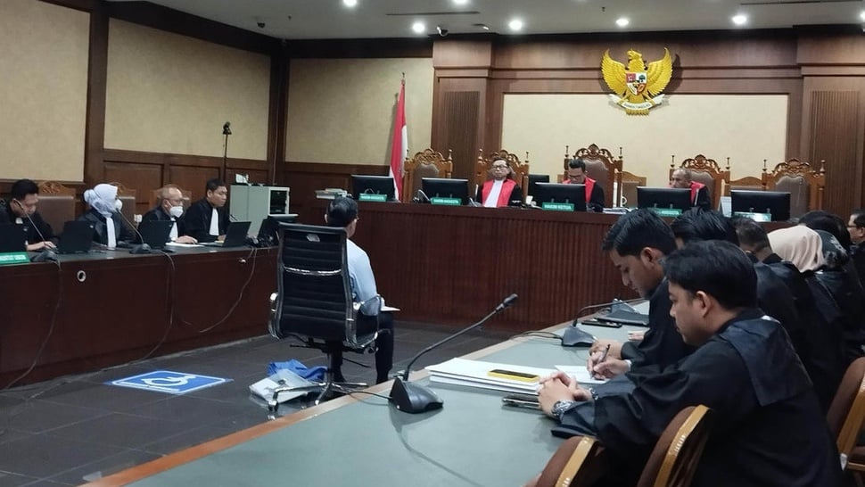 Hakim Perintahkan Jaksa Serahkan Hasil Audit BPKP ke Tom Lembong