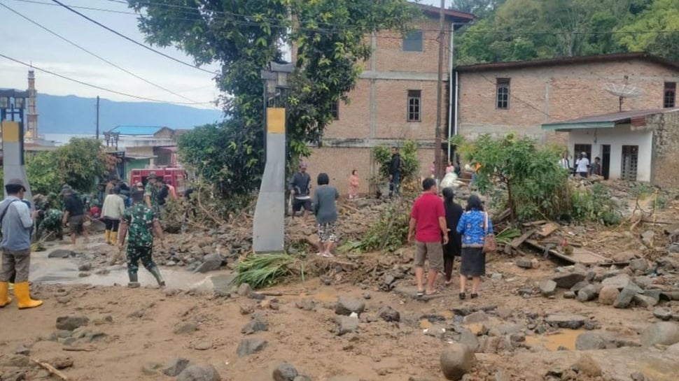 Info Terkini Banjir Bandang Parapat dan Wilayah Terdampak