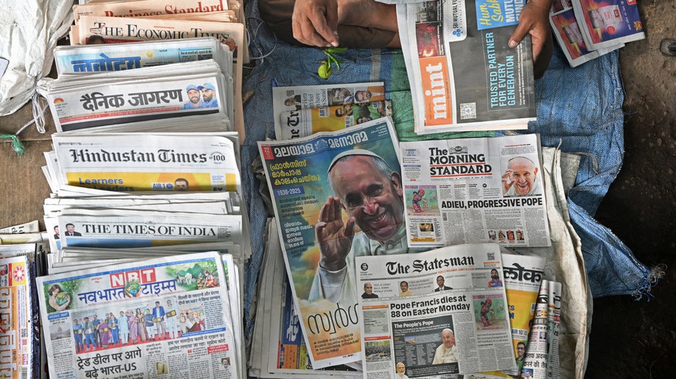 2025/04/22/afp__20250422__432f7dx__v1__highres__indiavaticanreligionpope.jpg