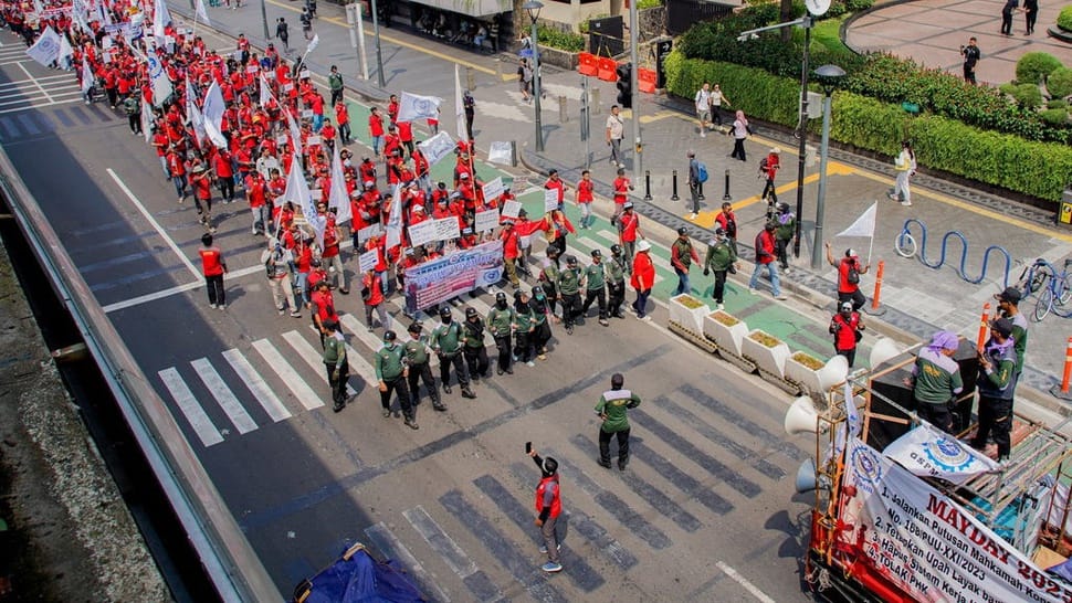 2025/05/01/antarafoto-hari-buruh-internasional-2025-di-jakarta-1746094584_389_ratio-16x9.jpg