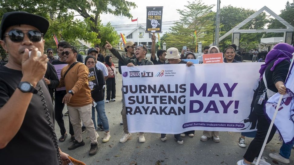 2025/05/02/antarafoto-aksi-jurnalis-memperingati-hari-buruh-di-palu-1746190832_ratio-16x9.jpg