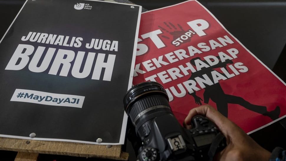 2025/05/02/antarafoto-aksi-jurnalis-memperingati-hari-buruh-di-palu-1746190835_ratio-16x9.jpg