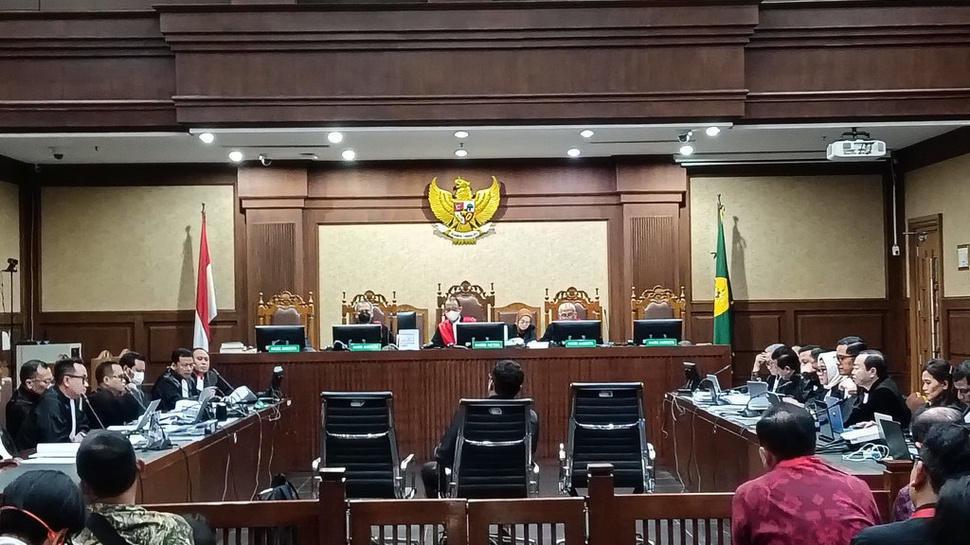 Cerita Penyidik Rossa Tertahan di PTIK saat Buru Hasto & Masiku