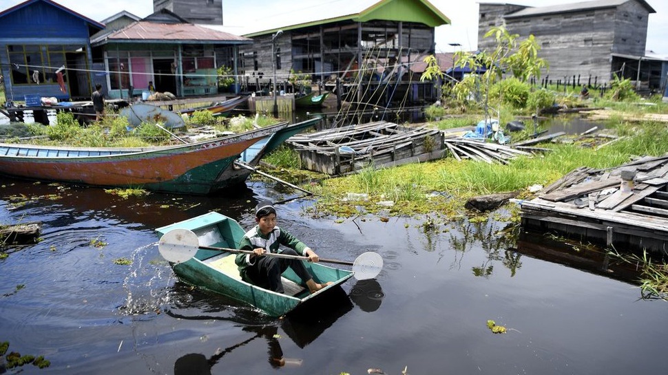 2025/05/18/antarafoto-desa-tanpa-daratan-di-kalimantan-timur-1747535291_ratio-16x9.jpg