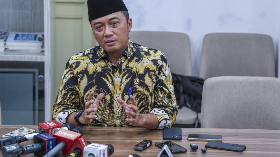 Mensesneg: Investor Cina-Korsel Tertarik Proyek Giant Sea Wall