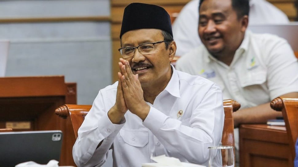 Siswa Sekolah Rakyat Dapat 8 Set Seragam, Baju Lab hingga Piama