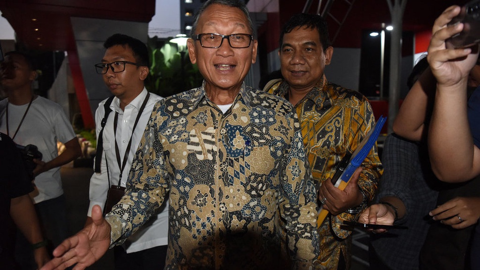 Eks Menteri ESDM Beri Keterangan ke KPK soal Pengelolaan Tambang