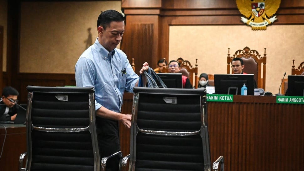 Tom Lembong Kutip Frasa yang Diucap Jokowi saat Bacakan Pleidoi
