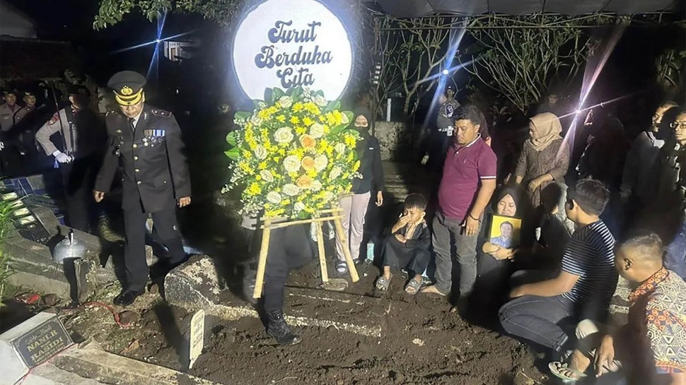 3 Korban Tewas di Acara Pernikahan Anak Dedi Mulyadi Dimakamkan