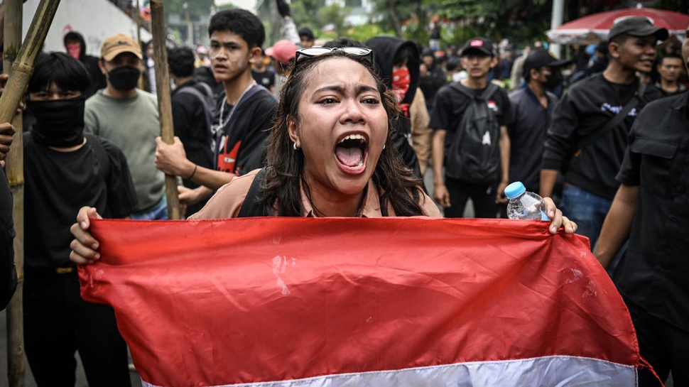 2025/08/25/antarafoto-aksi-unjuk-rasa-di-depan-dpr-1756117039-1_ratio-16x9.jpg