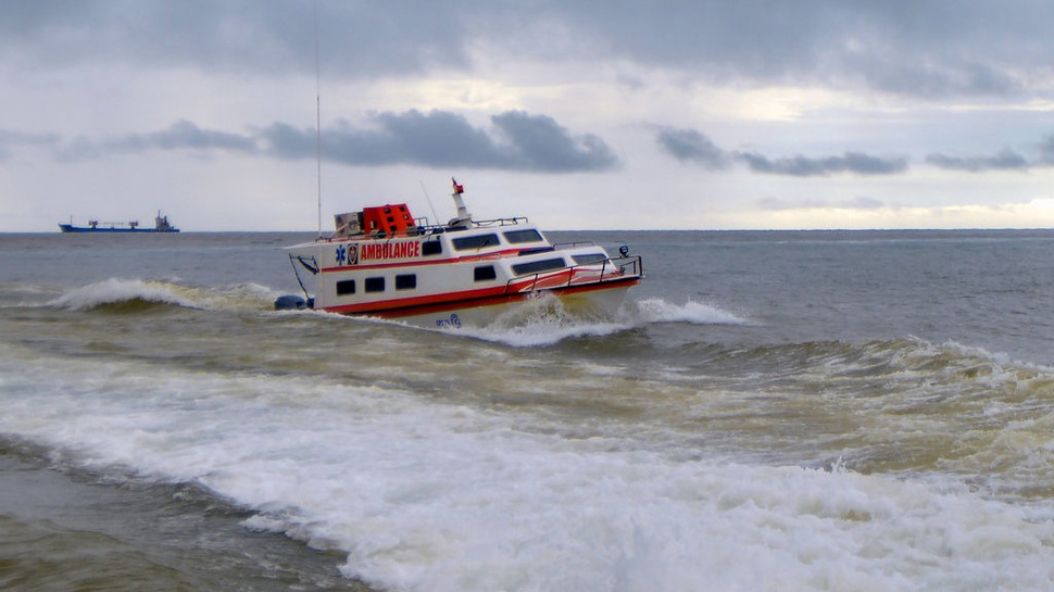 2025/11/18/transformasi-desa-terpencil-di-pulau-obi-08.jpg