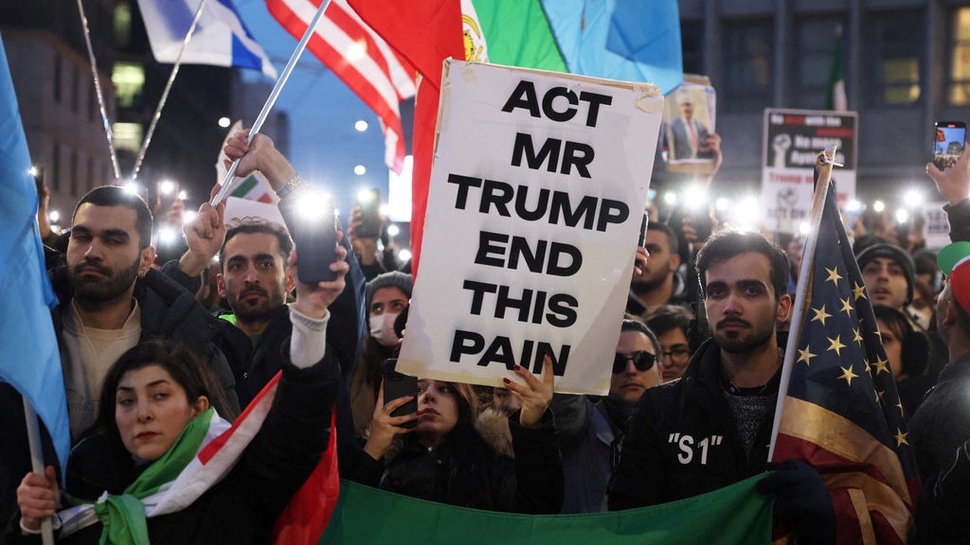 2026/01/14/demo-iran--reuters-8_8785.jpg