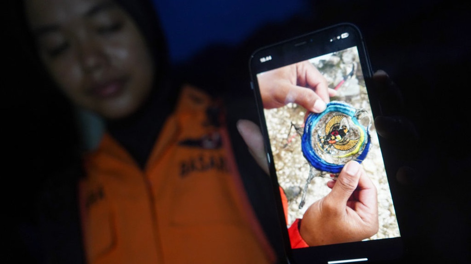 2026/01/17/antarafoto-pencarian-pesawat-hilang-di-maros-1768660078_8917.jpg
