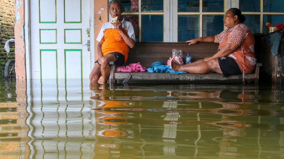 2026/01/24/antarafoto-banjir-rendam-ribuan-rumah-di-kudus-1769220224_9142.jpg