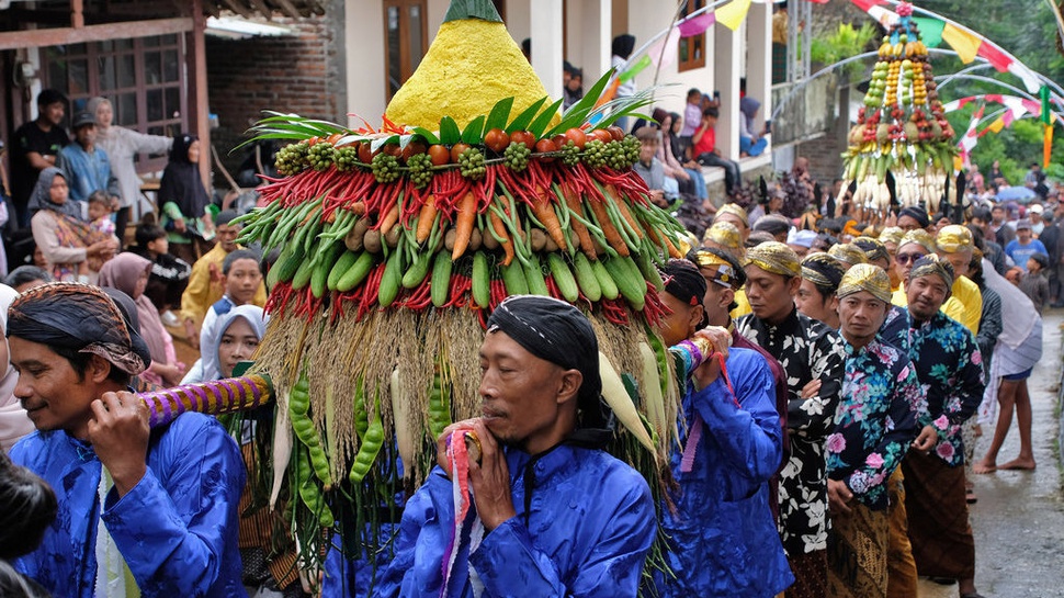 2026/02/09/antarafoto-tradisi-nyadran-kramat-di-temanggung-1770614922_9755.jpg