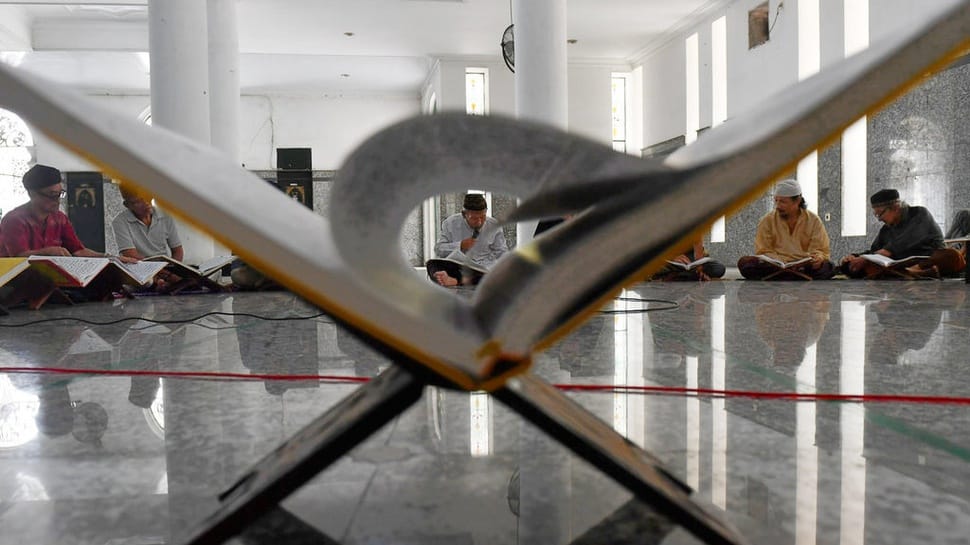2026/03/12/antarafoto-tadarus-al-quran-di-palembang-1773294172_10676.jpg
