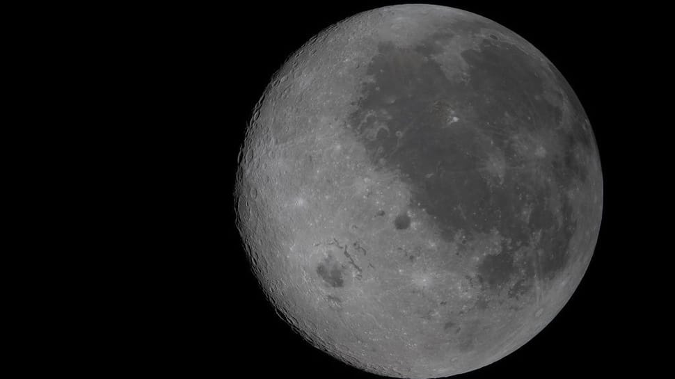 2026/04/09/nasa-rilis-foto-bulan-dari-artemis-ii-1.jpg