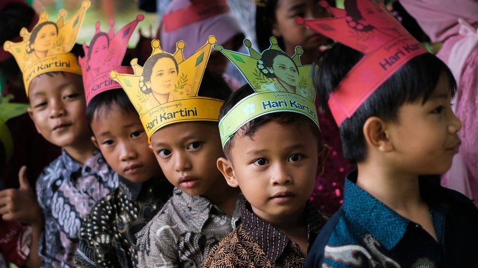 2026/04/21/antarafoto-peringatan-hari-kartini-di-kendari-1776741220_11704.jpg