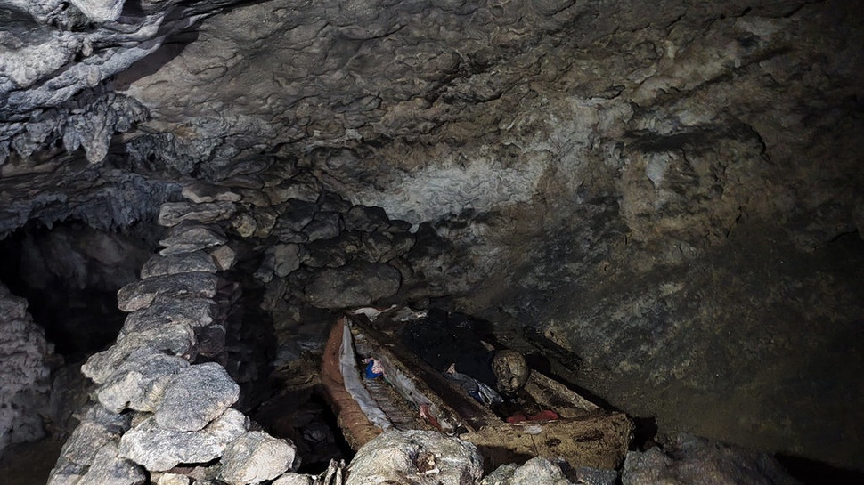 2026/05/22/tradisi-pemakaman-toraja--5.jpg