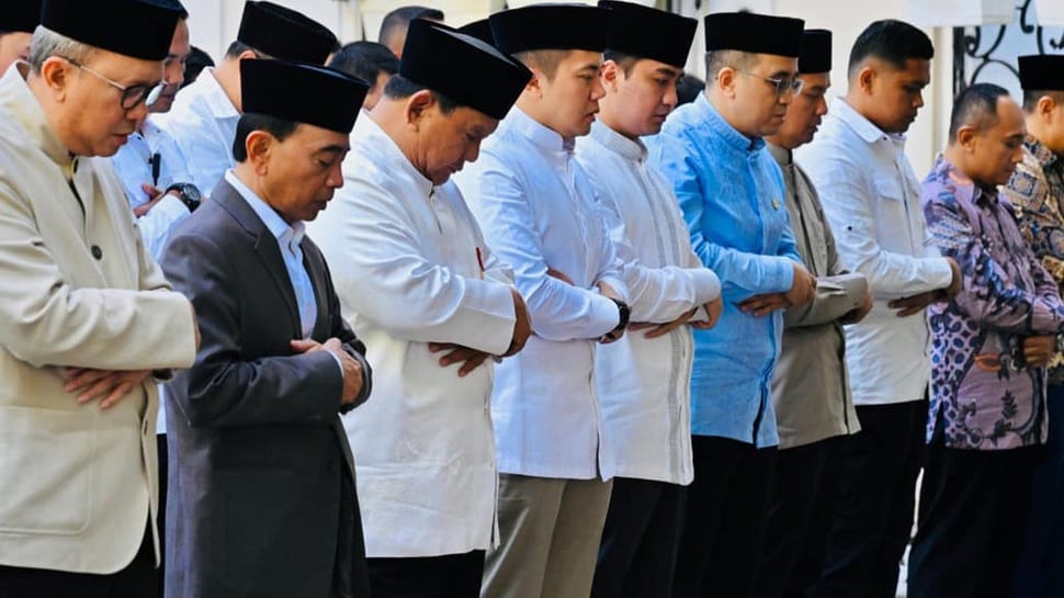 2026/05/27/prabowo-salat-iduladha-di-paris_02.jpg
